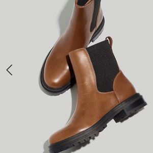 Madewell size 8.5 brown Chelsea boots